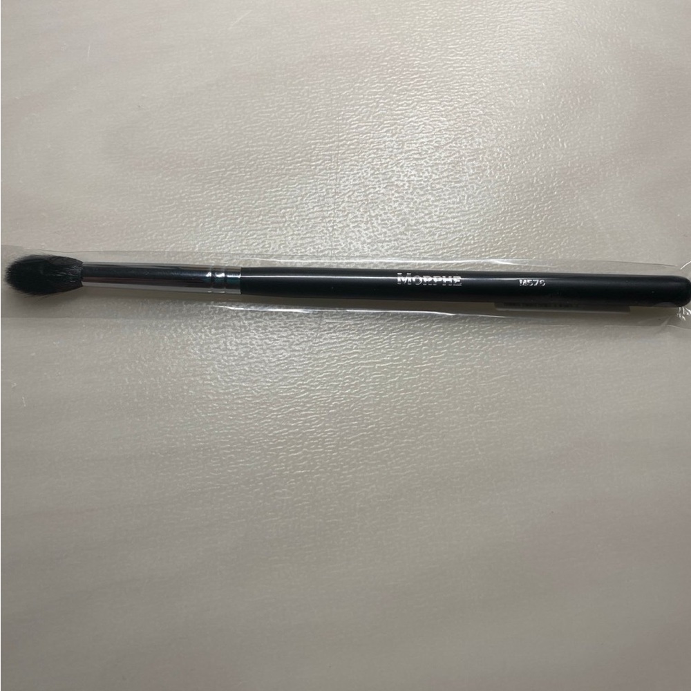 Morphe M576 pointed blender brush